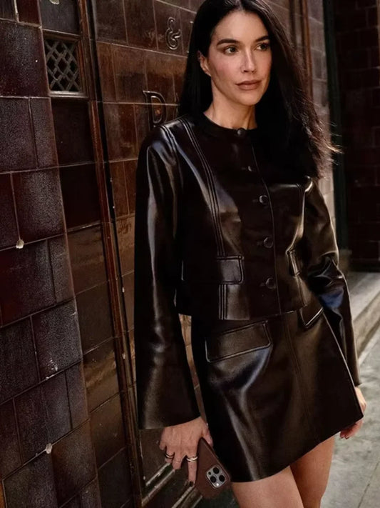 חליפת חצאית מעוצבת "אוליביה"