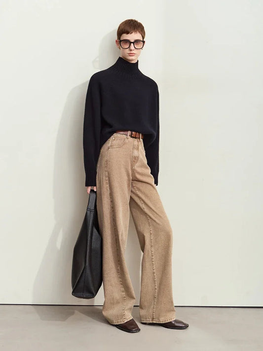 ג’ינס רחב וינטג עומדת קדימה