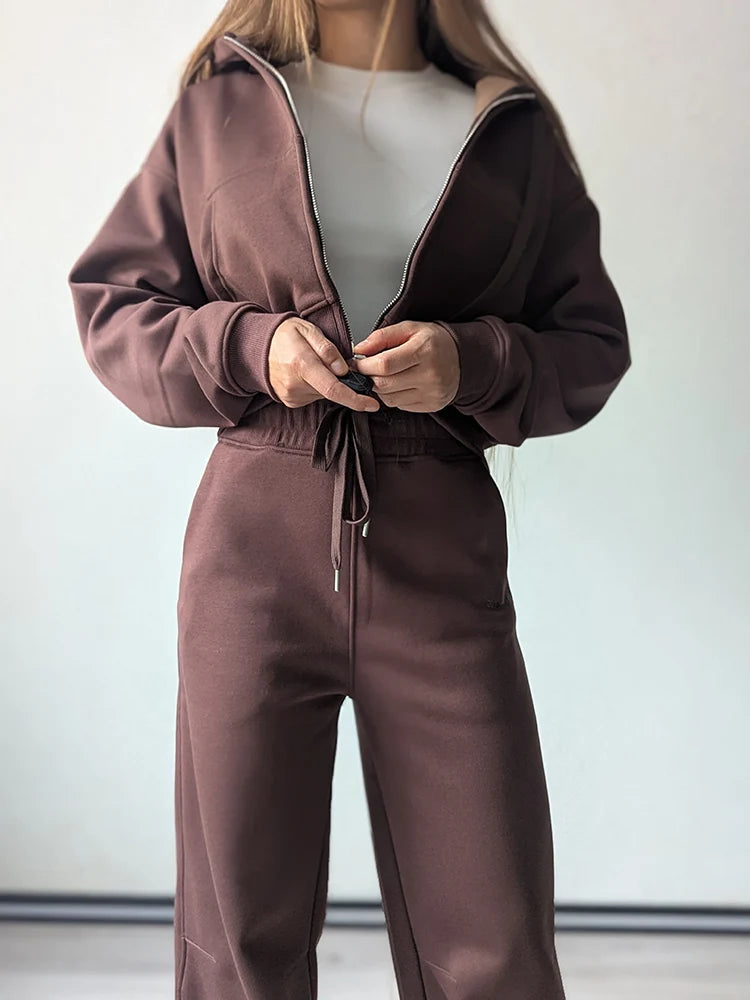 חליפת טרנינג פליז קדימה רוכסן פתוח